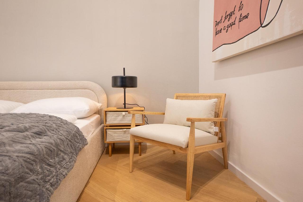 Spacious 110М2 Flat In The City Center Vienne Extérieur photo